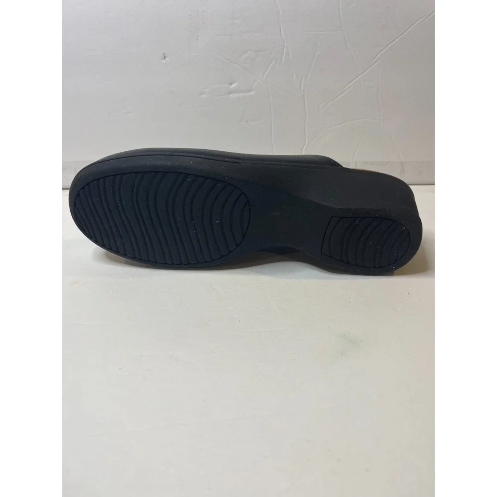 serra Slip-On Black 2